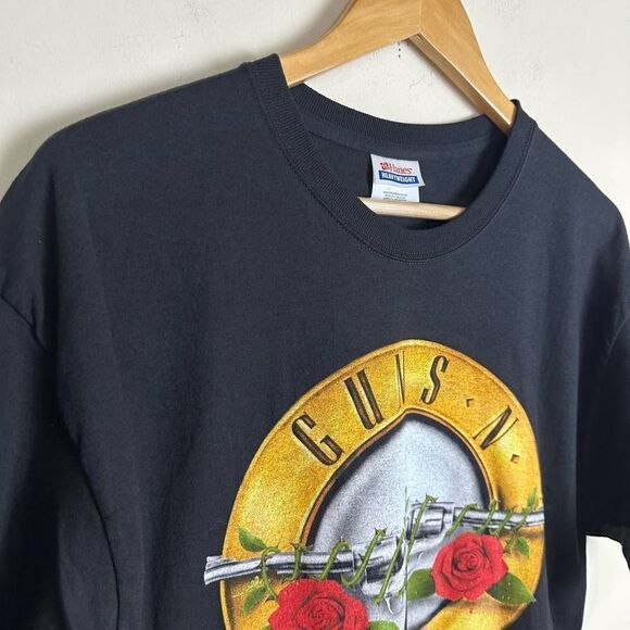 Guns and Roses VTG Black T‎ Shirt 2004 Men’s L EUC - Picture 2 of 7